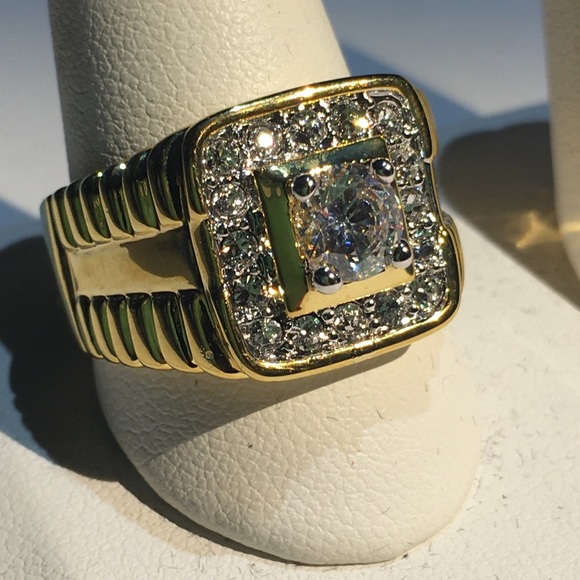 Bianco Men's Gold Zirconia Ring - Picture 7 of 8